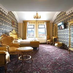 Hotel Liliova Old Town, Praag