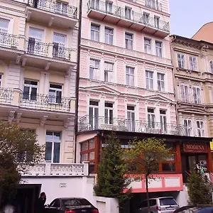 Hotel Modena