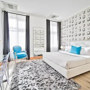 4* Szálloda Friday